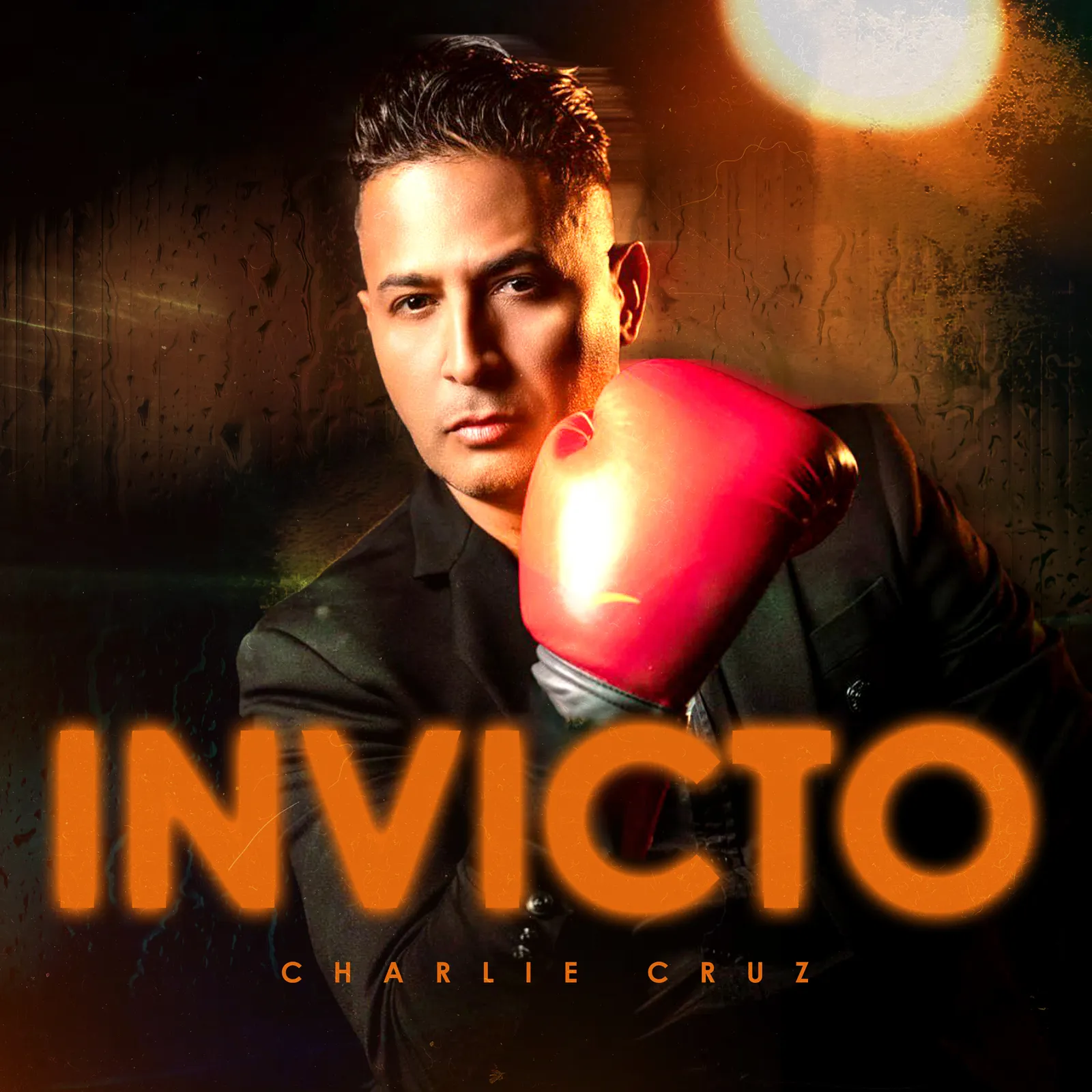 Portada de Invicto, álbum de Charlie Cruz